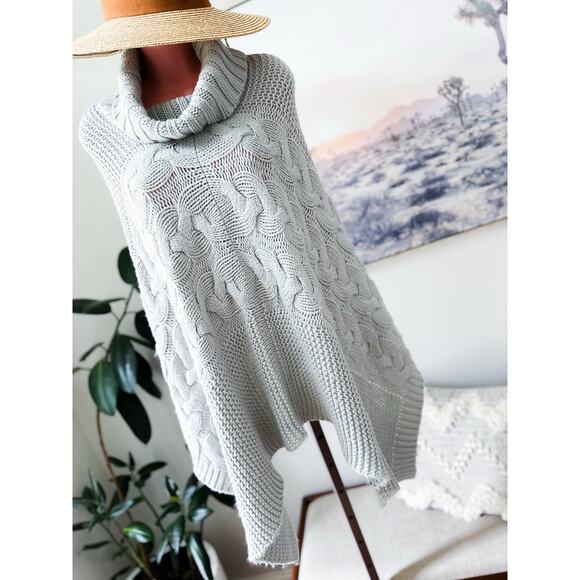 Frost-Kissed Paths & Fireside Stories slouchy cable knit drapey poncho sweater - Picture 4 of 6